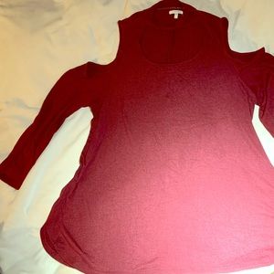 Cold shoulder top